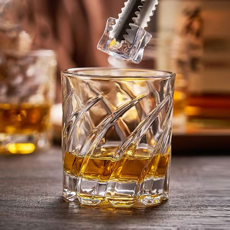 Wine Beer And Spirit - Тисненый стакан для виски, высококачественная роскошная